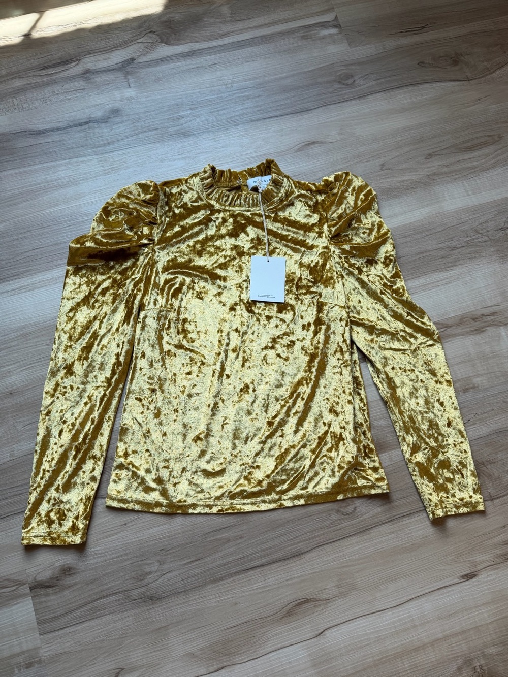 Tuckernuck Moodie Velour Size XS Yellow Top Business Casual